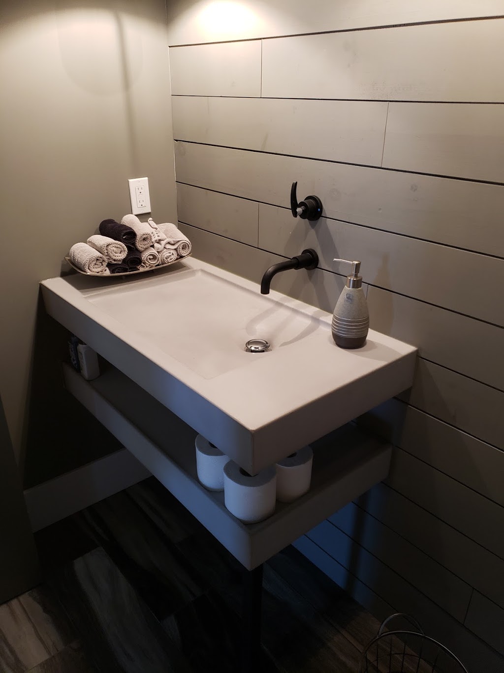Exclusive Concrete | 28 Micro Ct Unit 4, London, ON N6E 2T5, Canada | Phone: (519) 282-6495