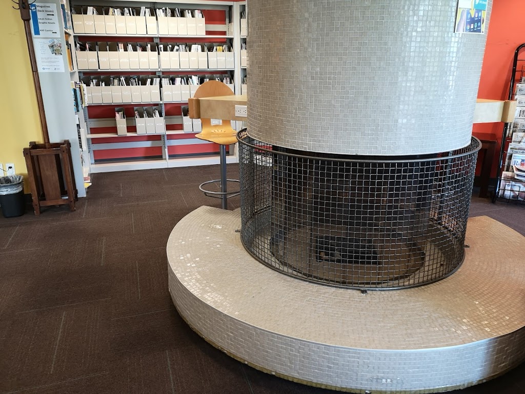 Vancouver Island Regional Library - Comox | 1720 Beaufort Ave #101, Comox, BC V9M 1R7, Canada | Phone: (250) 339-2971