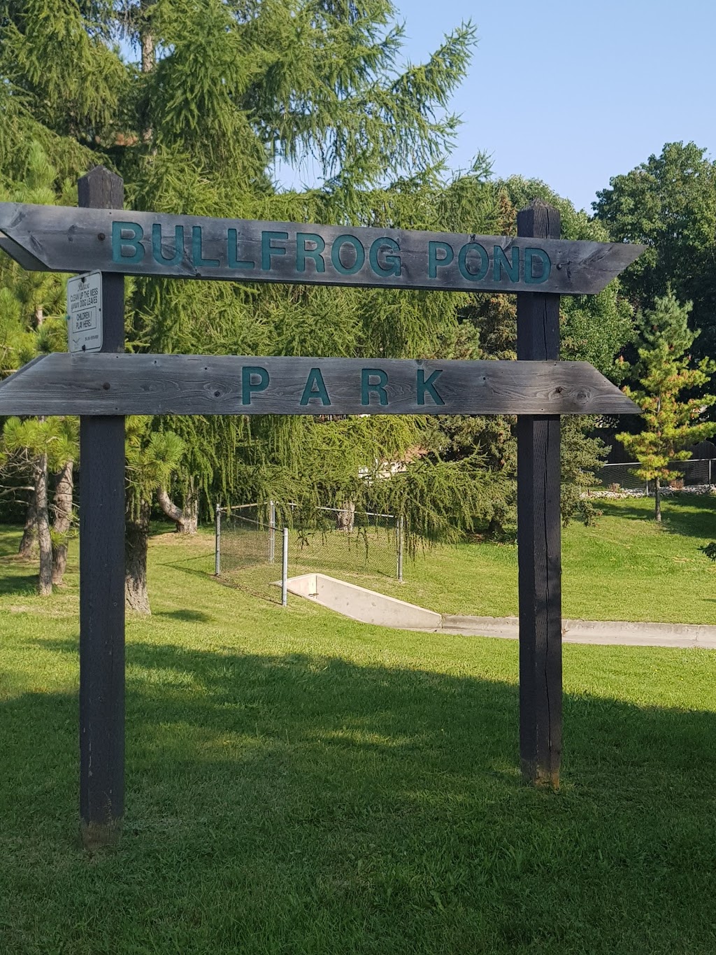 Bullfrog Pond Park | 13 Walnut Dr, Guelph, ON N1E, Canada