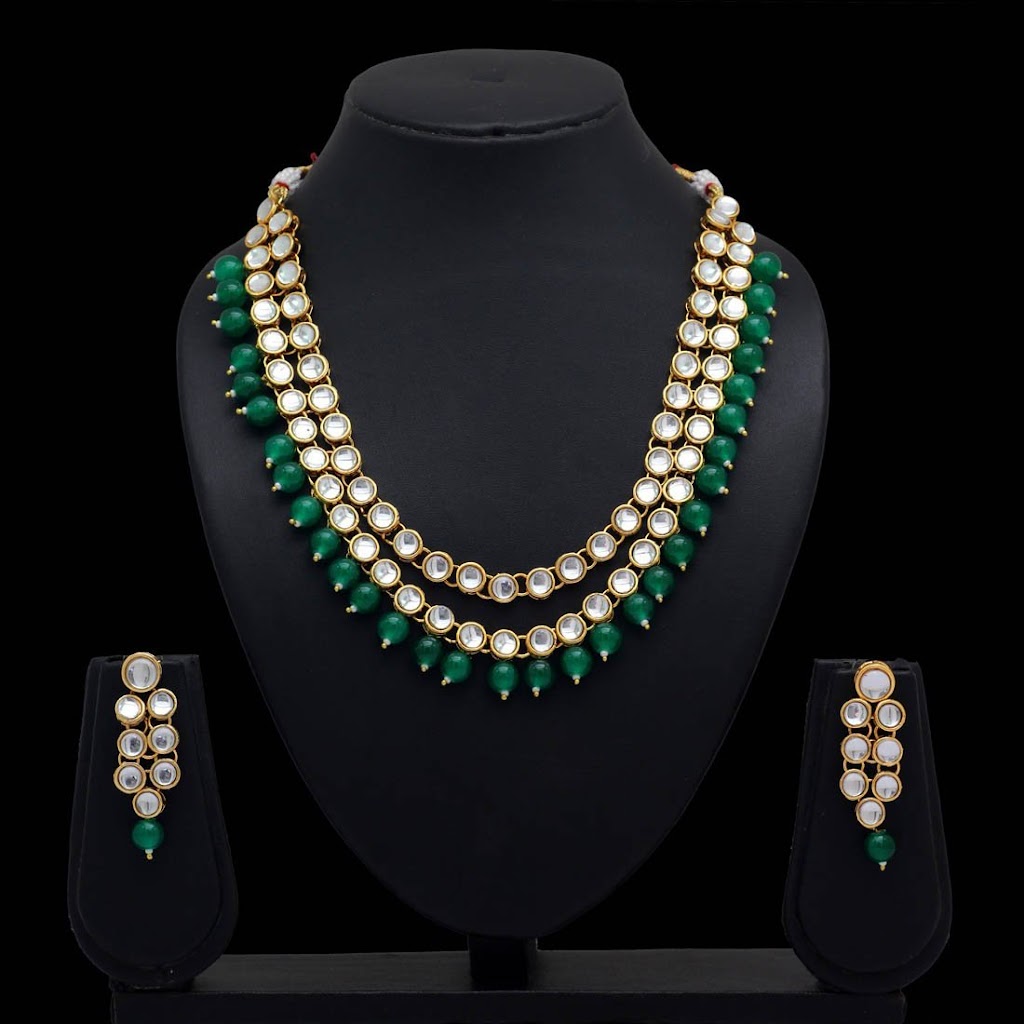 M JEWELS | 719 Brittanic Rd, Stittsville, ON K2V 0N7, Canada | Phone: (819) 328-8109