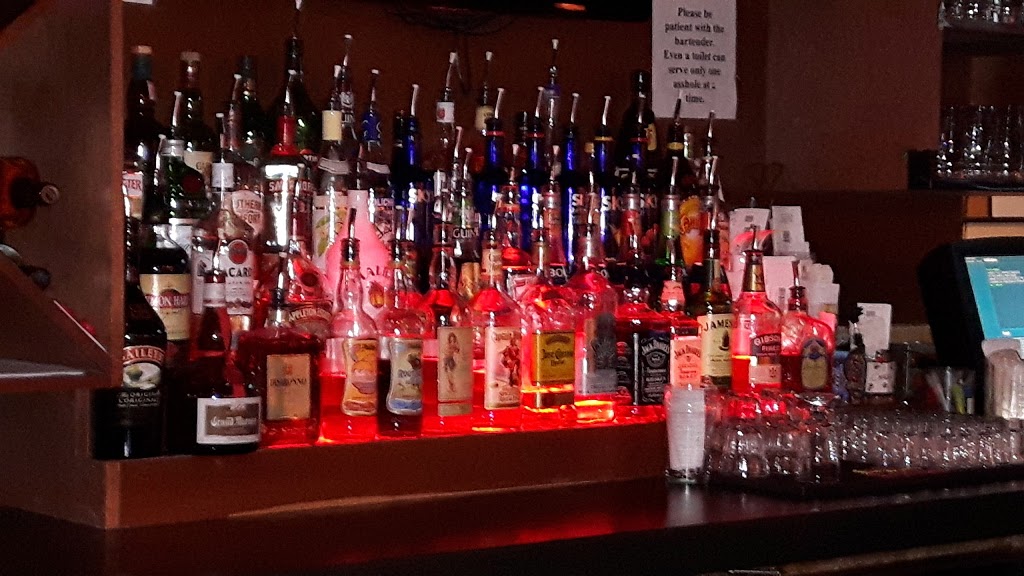 Stonewall Pub | 735 Ranchlands Blvd NW, Calgary, AB T3G 2C5, Canada | Phone: (403) 241-2877