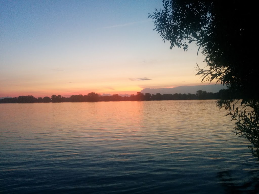 Parc Pierre-Perrault | Boulevard Gouin E, Montréal, QC H1E 2P6, Canada