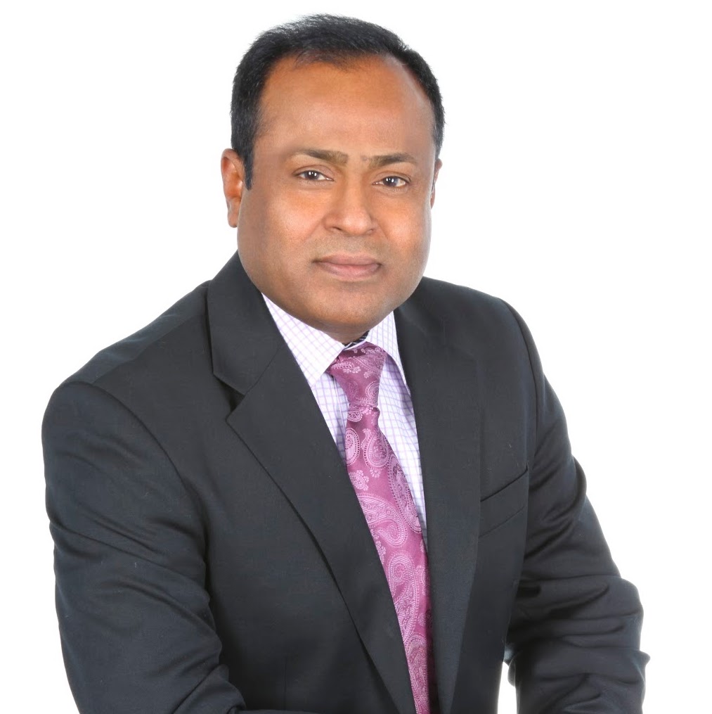 Moni Molla, REMAX | 1192 St Clair Ave W, Toronto, ON M6E 1B4, Canada | Phone: (647) 988-6644