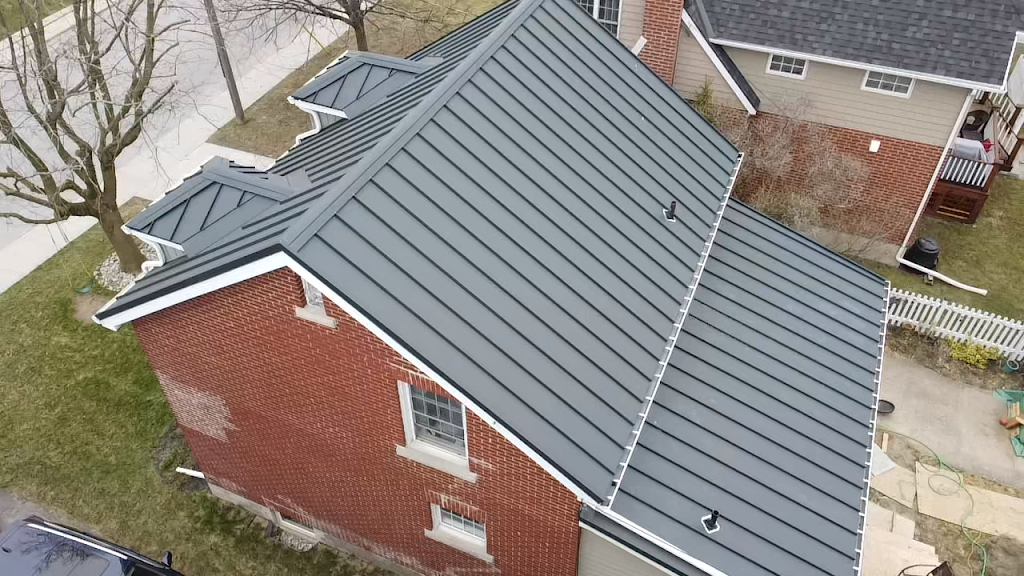 Full House Roofing LTD | 3922 4th Concession Rd, Gananoque, ON K7G 2V5, Canada | Phone: (613) 929-9549