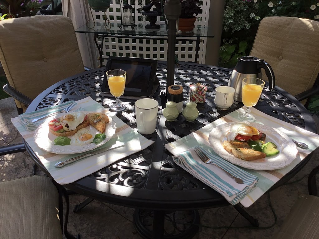 Amherst House Bed and Breakfast | 804 Hudson St, Cobourg, ON K9A 0G4, Canada | Phone: (289) 252-1087