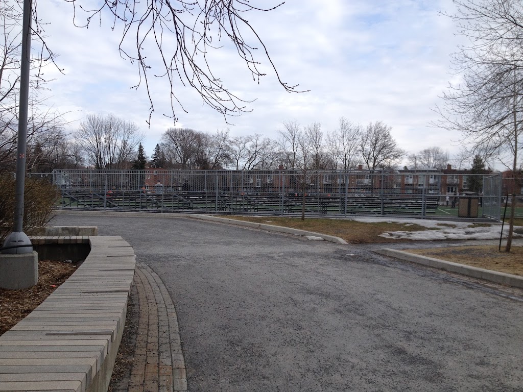 College Mont-Saint-Louis | 1700 Boul Henri-Bourassa E, Montréal, QC H2C 1J3, Canada | Phone: (514) 382-1560