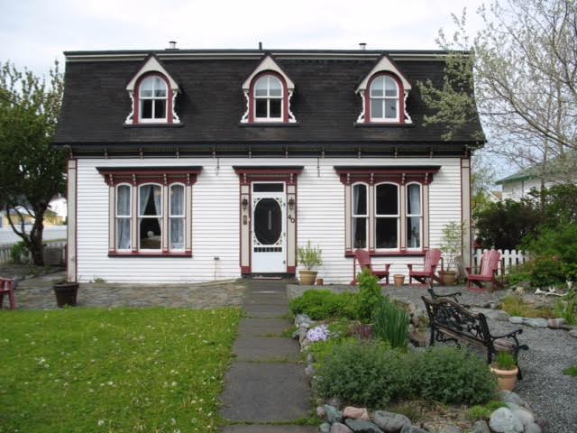 Rosedale Manor Bed and Breakfast Inn | 40 Orcan Dr, Placentia, NL A0B 2Y0, Canada | Phone: (877) 999-3613