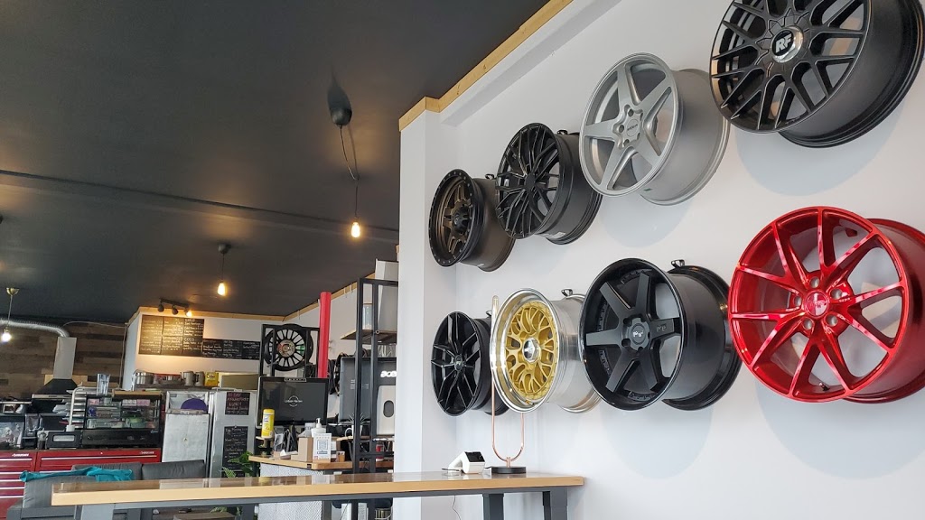 Urban Reifen - Tires and Wheels Ottawa | 26 Caesar Ave, Nepean, ON K2G 0B2, Canada | Phone: (613) 680-1881