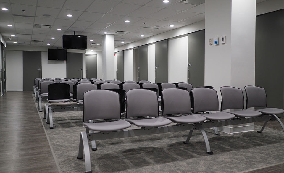 Clarity Laser Vision | 1016 68 Ave SW #110, Calgary, AB T2V 4J2, Canada | Phone: (587) 600-3552
