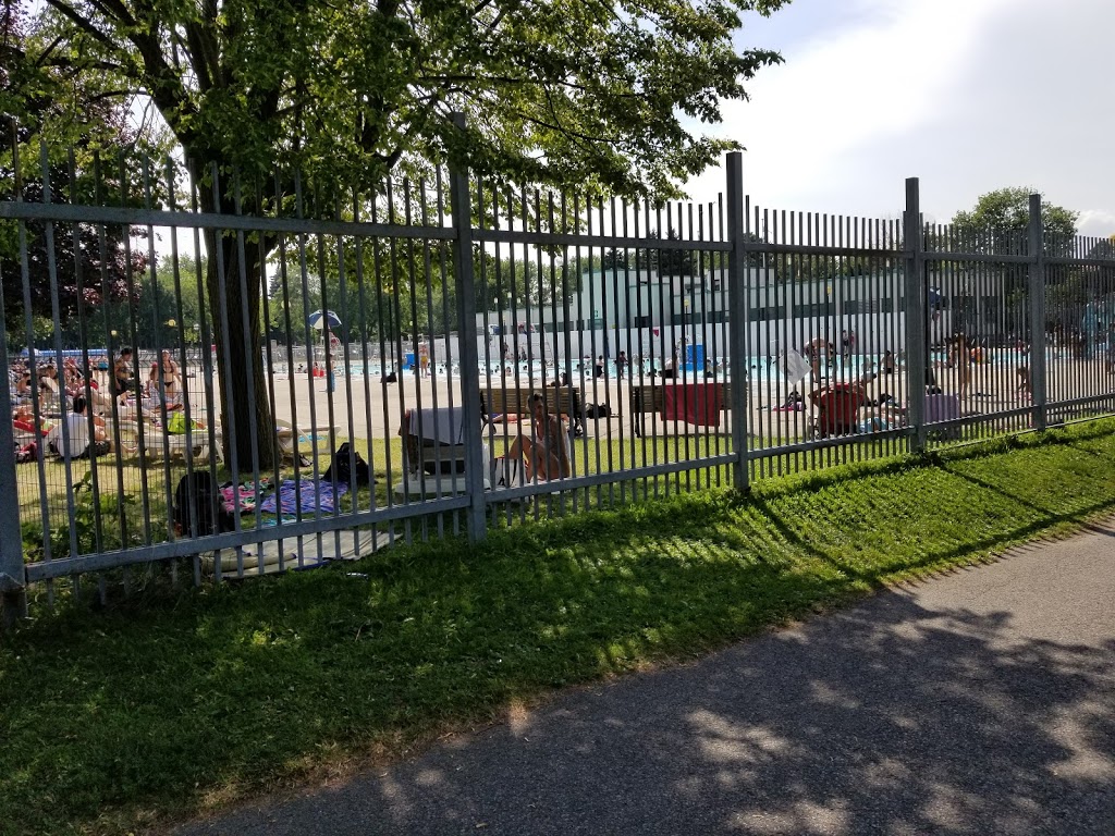 Natatorium | 6500 Bd LaSalle, Verdun, QC H4H 2S9, Canada | Phone: (514) 765-7230