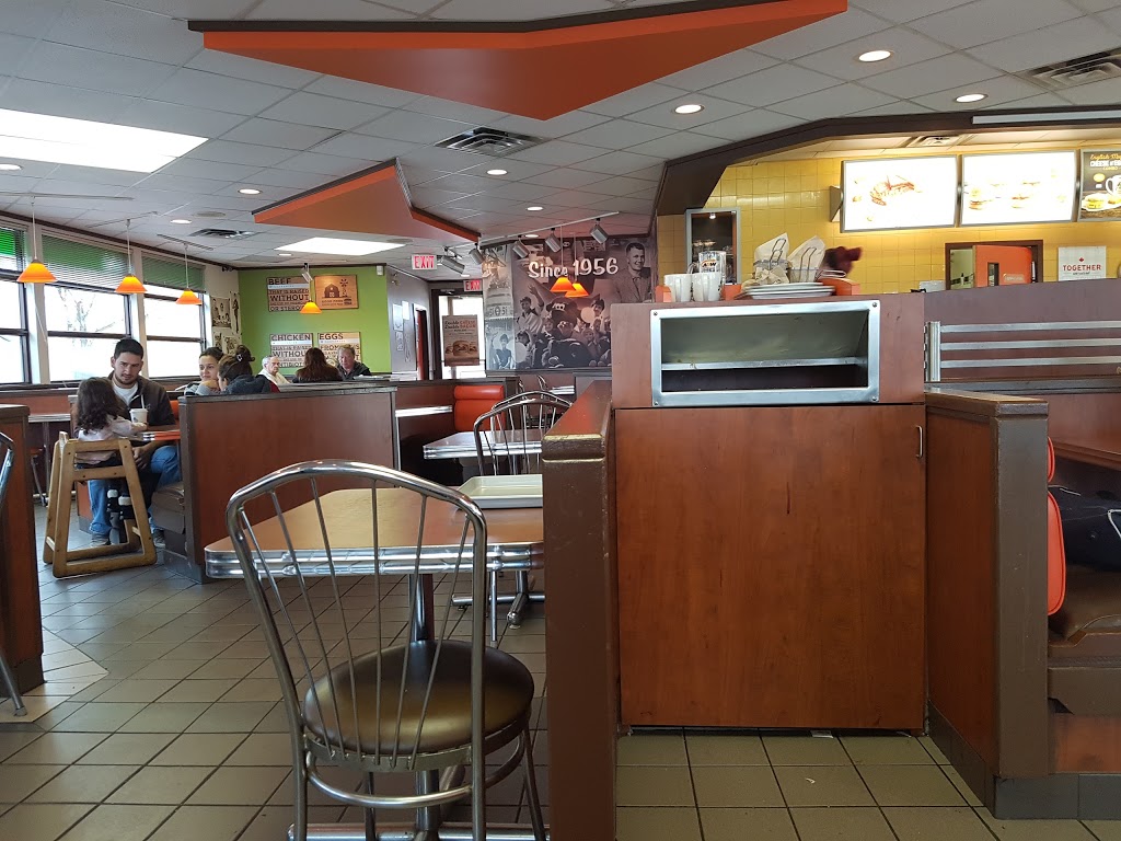 A&W Canada | 1555 Regent Ave W, Winnipeg, MB R2C 4J2, Canada | Phone: (204) 663-7974