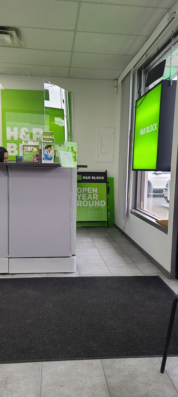 H&R Block | 1742 Cliffe Ave, Courtenay, BC V9N 2K8, Canada | Phone: (250) 338-5611
