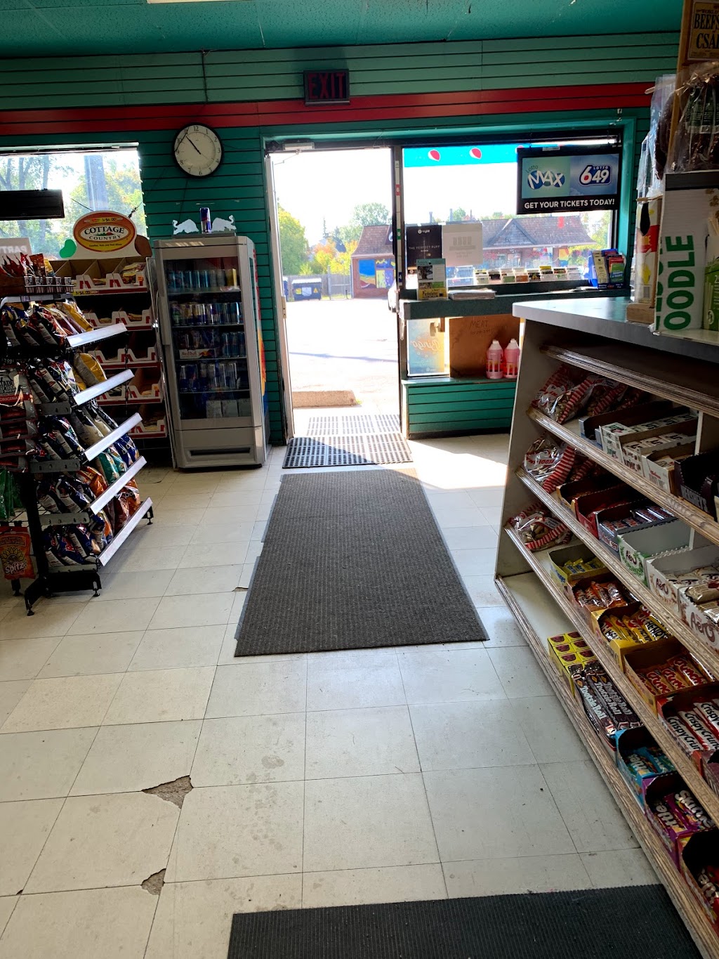 Mighty Mart | 480 Muskoka Rd s, Gravenhurst, ON P1P 1J8, Canada | Phone: (705) 687-8119