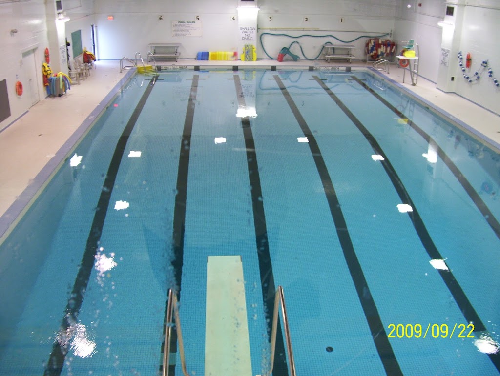 Mooretown Sports Complex | 1166 Emily St, Mooretown, ON N0N 1M0, Canada | Phone: (519) 867-2651