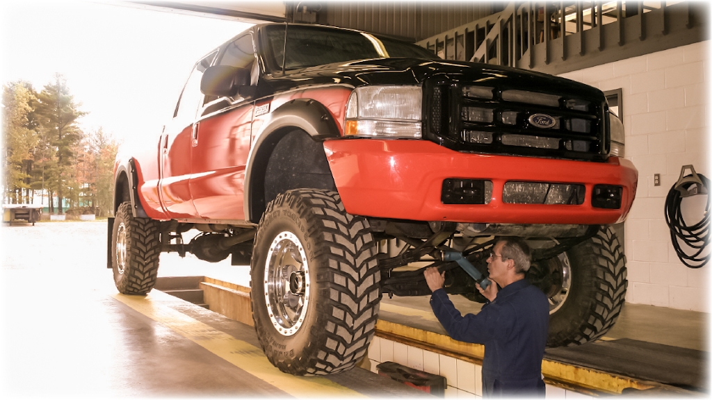 Pneus Express de lEstrie | 4520 Boulevard Industriel, Sherbrooke, QC J1L 2S8, Canada | Phone: (819) 566-8464