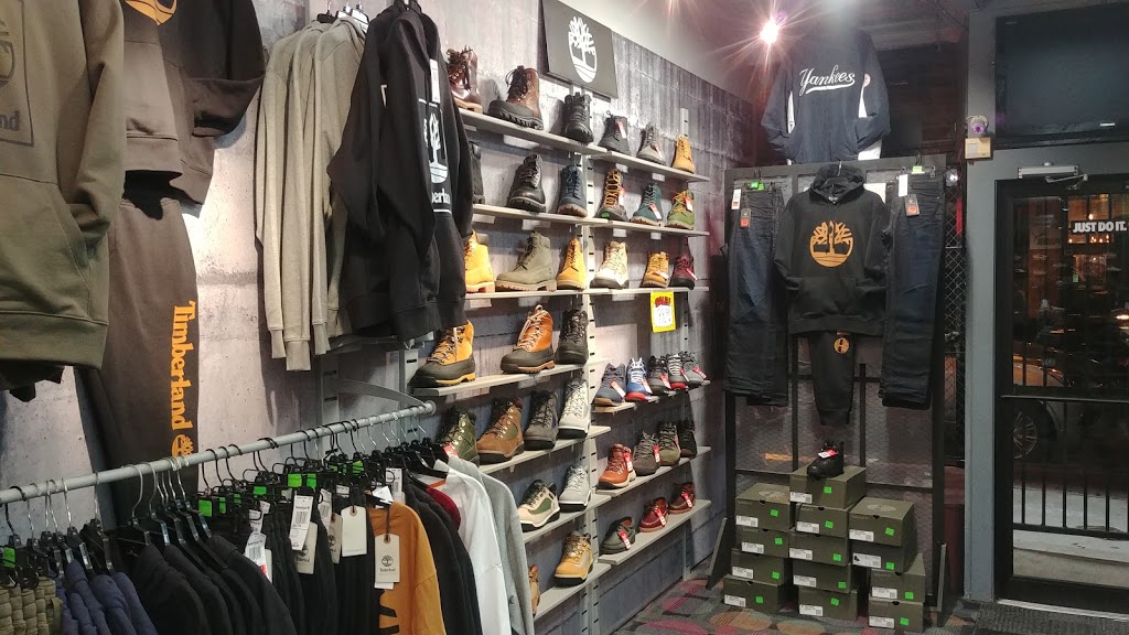 Ricks Sports & Apparels | 201 Allen St, Buffalo, NY 14201, USA | Phone: (716) 883-8615