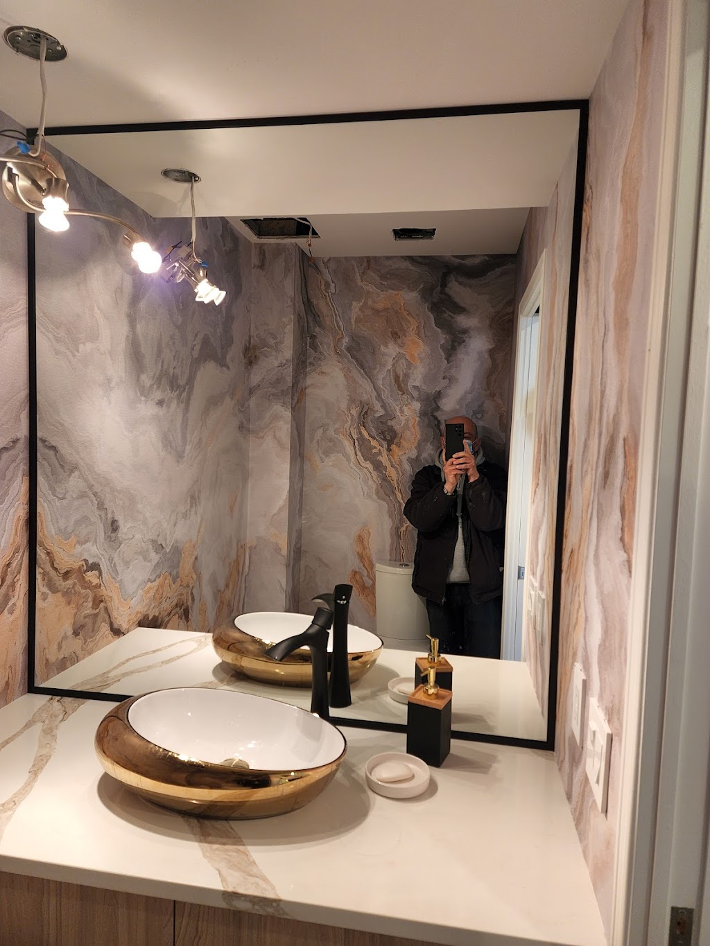 Vitrerie Des Sources | 4360-B Bd des Sources, Dollard-des-Ormeaux, QC H8Y 3B7, Canada | Phone: (514) 542-0692