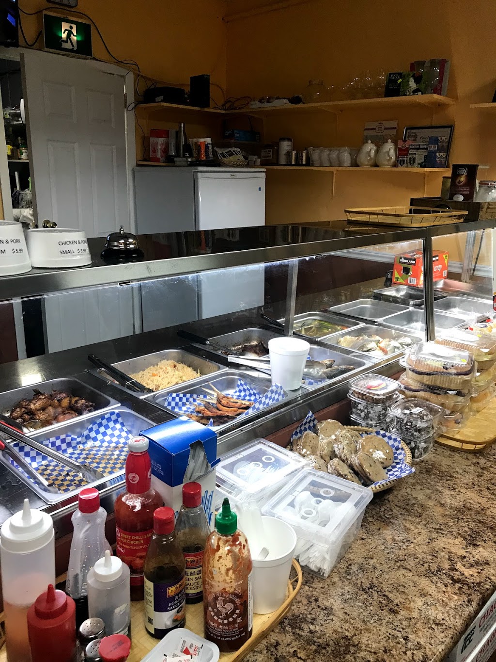 Jer’s Resturaunt | 1481 Eglinton Ave W, York, ON M6E 2G6, Canada | Phone: (647) 346-4462