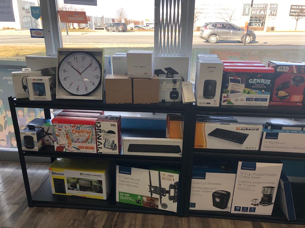 Cellucom Electronics Inc Heartland Location | 808 Britannia Rd W Unit 102, Mississauga, ON L5V 0A7, Canada | Phone: (905) 826-9737