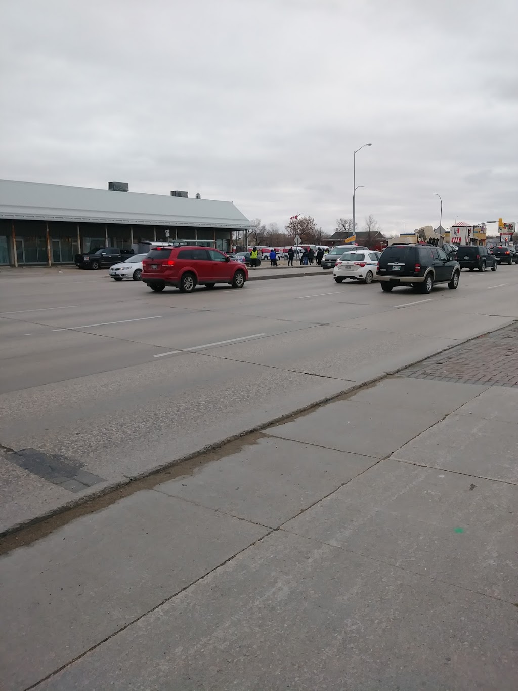 Eastgate Shopping Centre | 1150 Nairn Ave, Winnipeg, MB R2L 0Y5, Canada