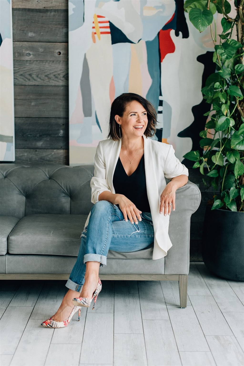 Lauren Roy REALTOR | 9 E Mill St, Elora, ON N0B 1S0, Canada | Phone: (647) 444-5769