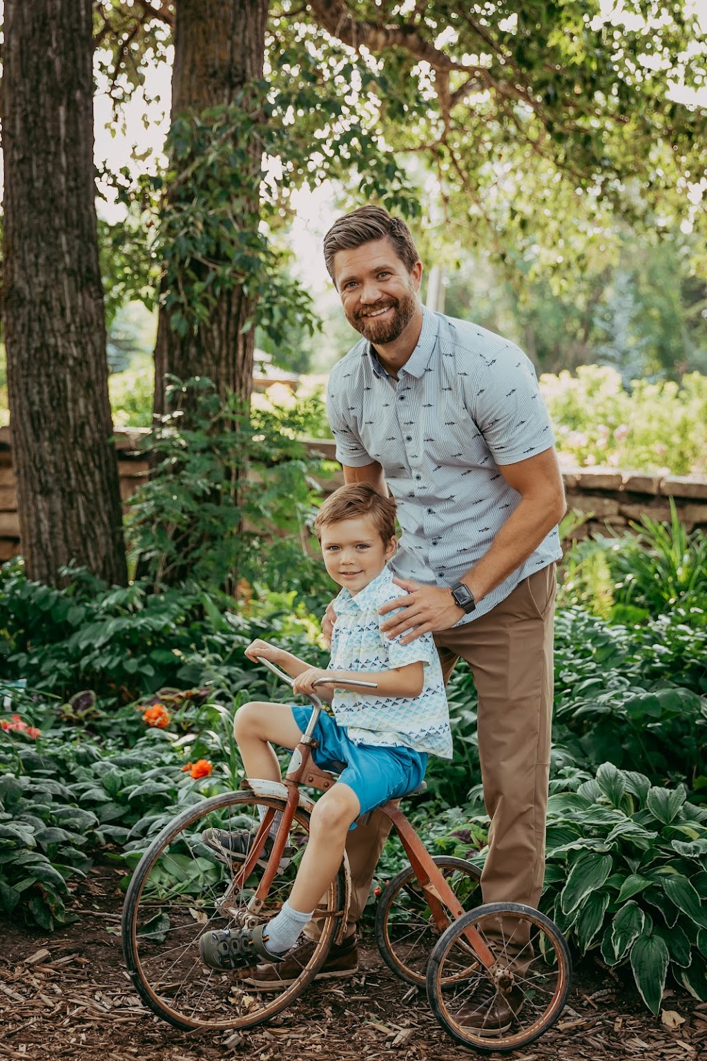 LuluBee Photography | 28 Lester Crescent, St. Albert, AB T8N 2C1, Canada | Phone: (780) 217-5941