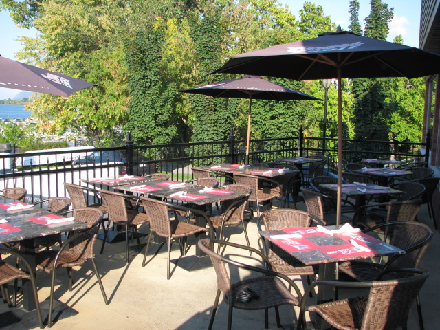 Restaurant Marius | 1737 Avenue Bourgogne, Chambly, QC J3L 1Y8, Canada | Phone: (450) 658-6092