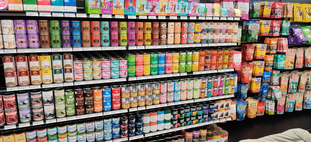 Global Pet Foods | 7700 Hurontario St Unit 509, Brampton, ON L6Y 4M3, Canada | Phone: (905) 456-6660
