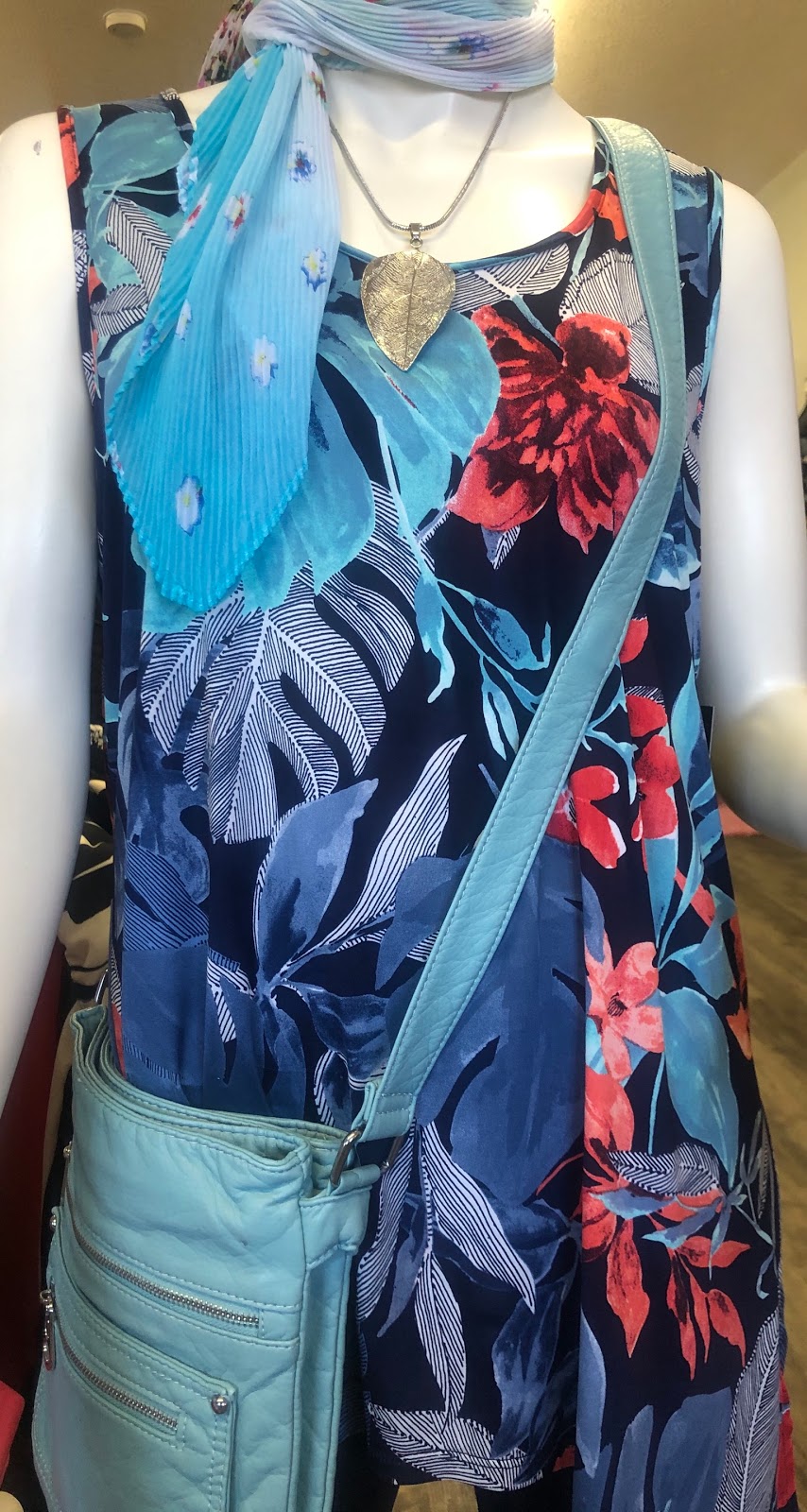 Pieces by Sharon | 5215 51 Ave, Wabamun, AB T0E 2K0, Canada | Phone: (780) 868-1092