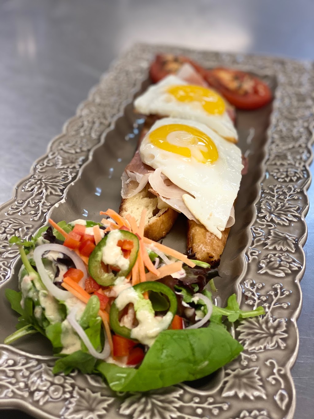 Catering by Chris | 286 Oakland Rd, Scotland, ON N0E 1R0, Canada | Phone: (519) 732-9041