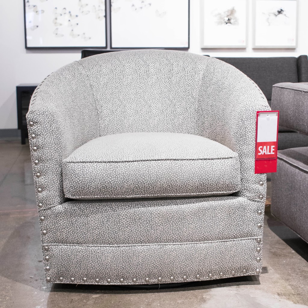 Elte Outlet | 105 Wingold Ave, North York, ON M6B 1P8, Canada | Phone: (416) 782-5558