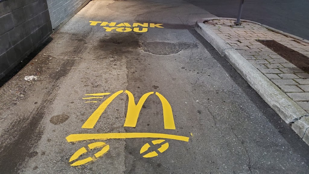 Fine Line Markings | 332 Glover Rd, Stoney Creek, ON L8E 5M3, Canada | Phone: (905) 574-3662