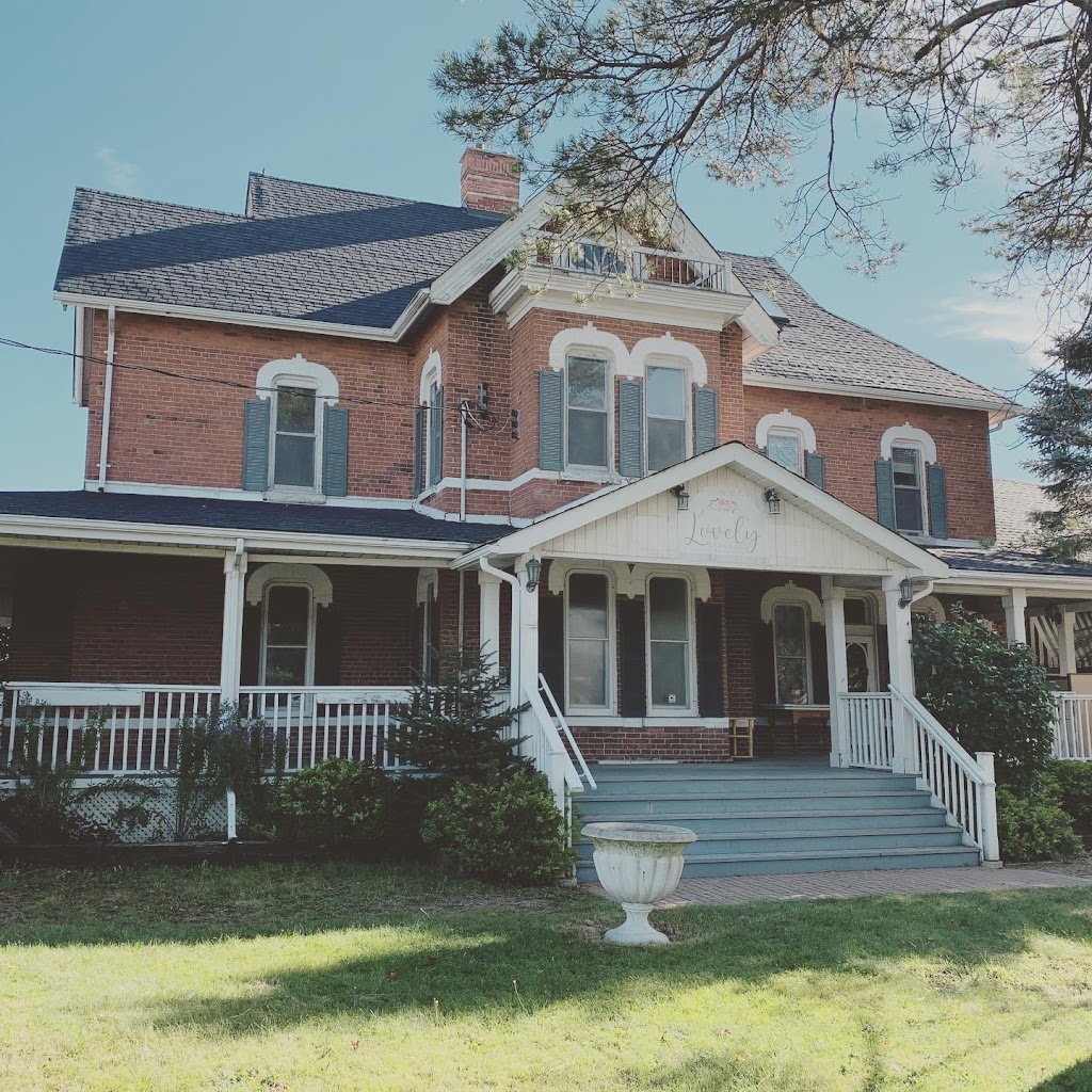 The Lovely Teahouse | 2449 ON-11, Oro Station, ON L0L 2E0, Canada | Phone: (705) 333-3277