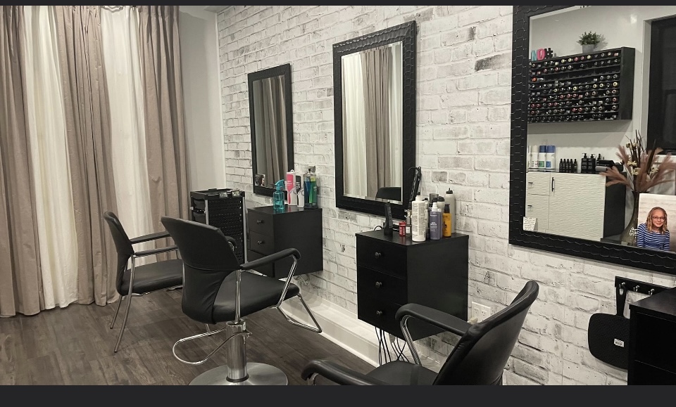 Stylistic Eye | 264 Du Grand Bois Ave, Orléans, ON K1E 2S6, Canada | Phone: (613) 424-6435