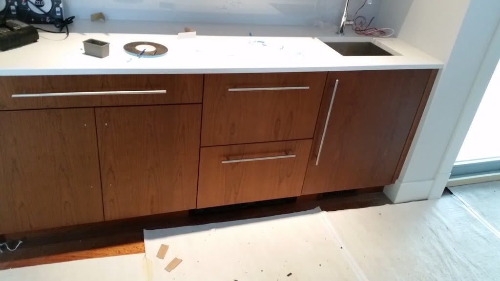 LR ARMSTRONG CABINET SERVICE | 268 Douglas Glen Blvd SE, Calgary, AB T2Z 3M8, Canada | Phone: (403) 615-9514