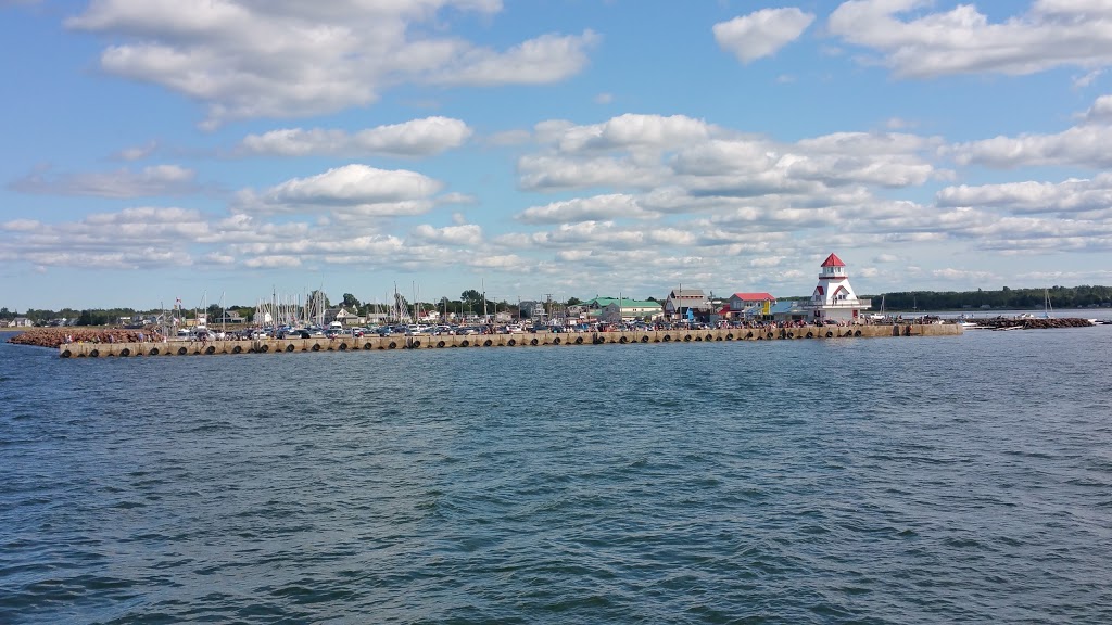 Croisières Shediac Bay Cruises | 60 Pointe-du-Chêne Wharf Rd, Pointe-du-Chêne, NB E4P 4V8, Canada | Phone: (506) 532-2175