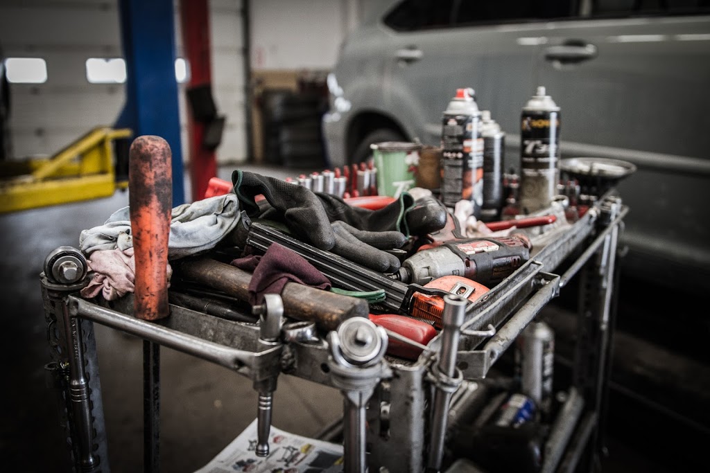 Good Tech Auto Centre Inc | 206-207, 1100 Finch Ave W, North York, ON M3J 2E2, Canada | Phone: (416) 739-1717
