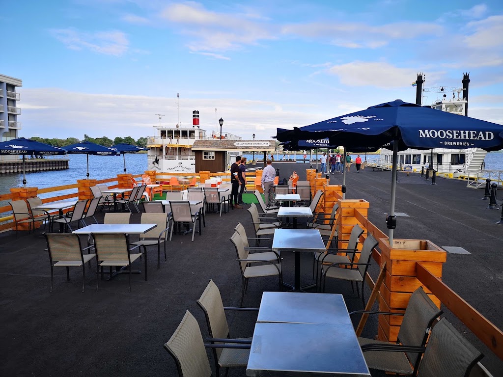 Island Star Dockside Patio | 1 Brock St, Kingston, ON K7L 1R7, Canada | Phone: (613) 549-5544