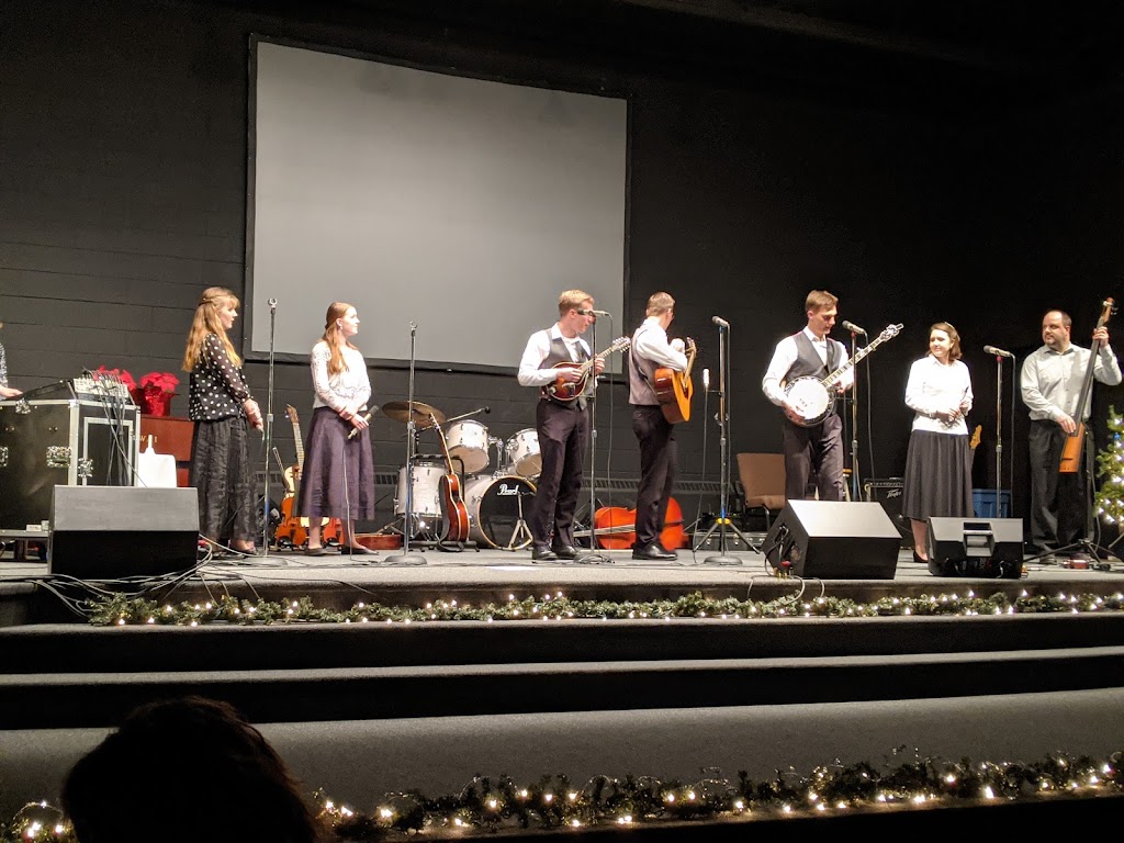 Drumheller Community Church | 245 3 St W, Drumheller, AB T0J 0Y4, Canada | Phone: (403) 823-3207