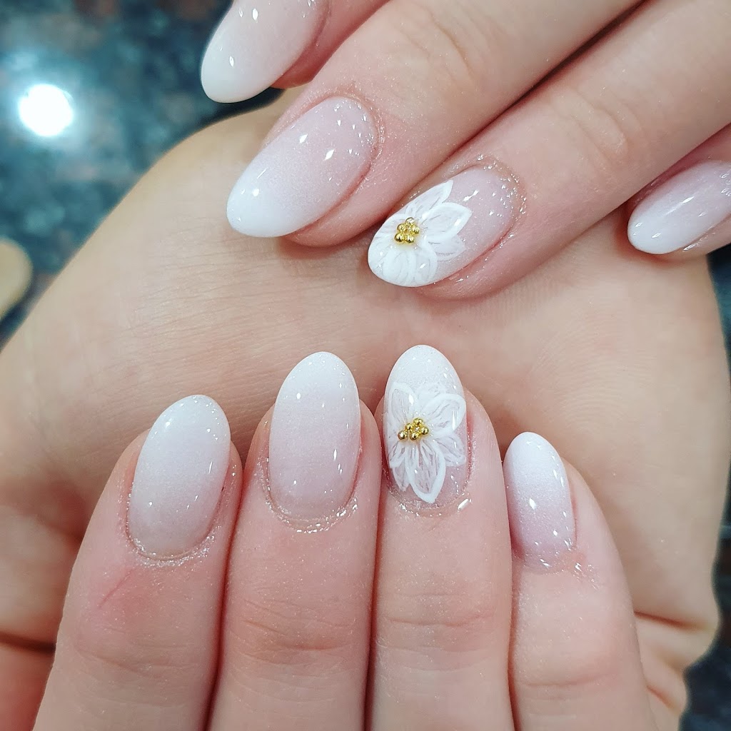 HANNAH Q Nails & Spa | 9059 Derry Rd, Milton, ON L9T 7Y9, Canada | Phone: (905) 864-7888