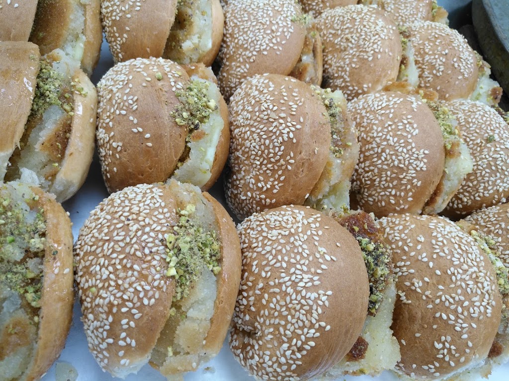 Golden Bakery | 1350 Bedford Hwy, Bedford, NS B4A 1E1, Canada | Phone: (902) 406-7482