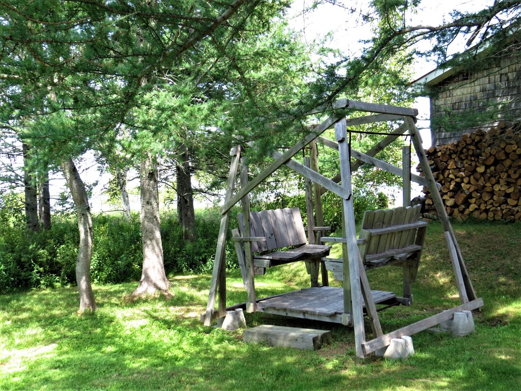 Rustic River Retreat ~ On the Richibucto River | 39 Powell Drive, Richibucto PArish, NB E4W 1T8, Canada | Phone: (506) 523-3698