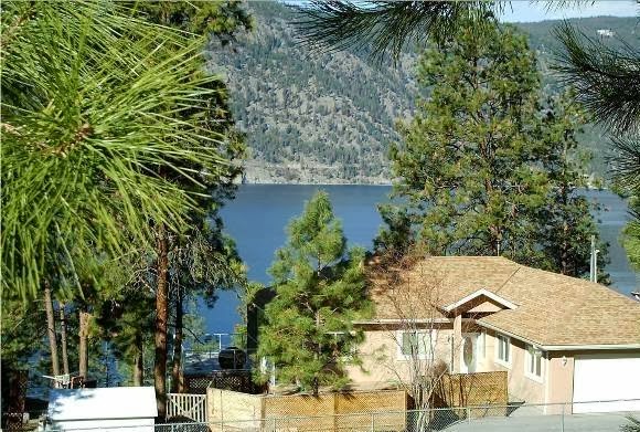 Quiet Country Home | 2188 Bennett Rd, Kelowna, BC V1V 2B9, Canada | Phone: (250) 860-5245