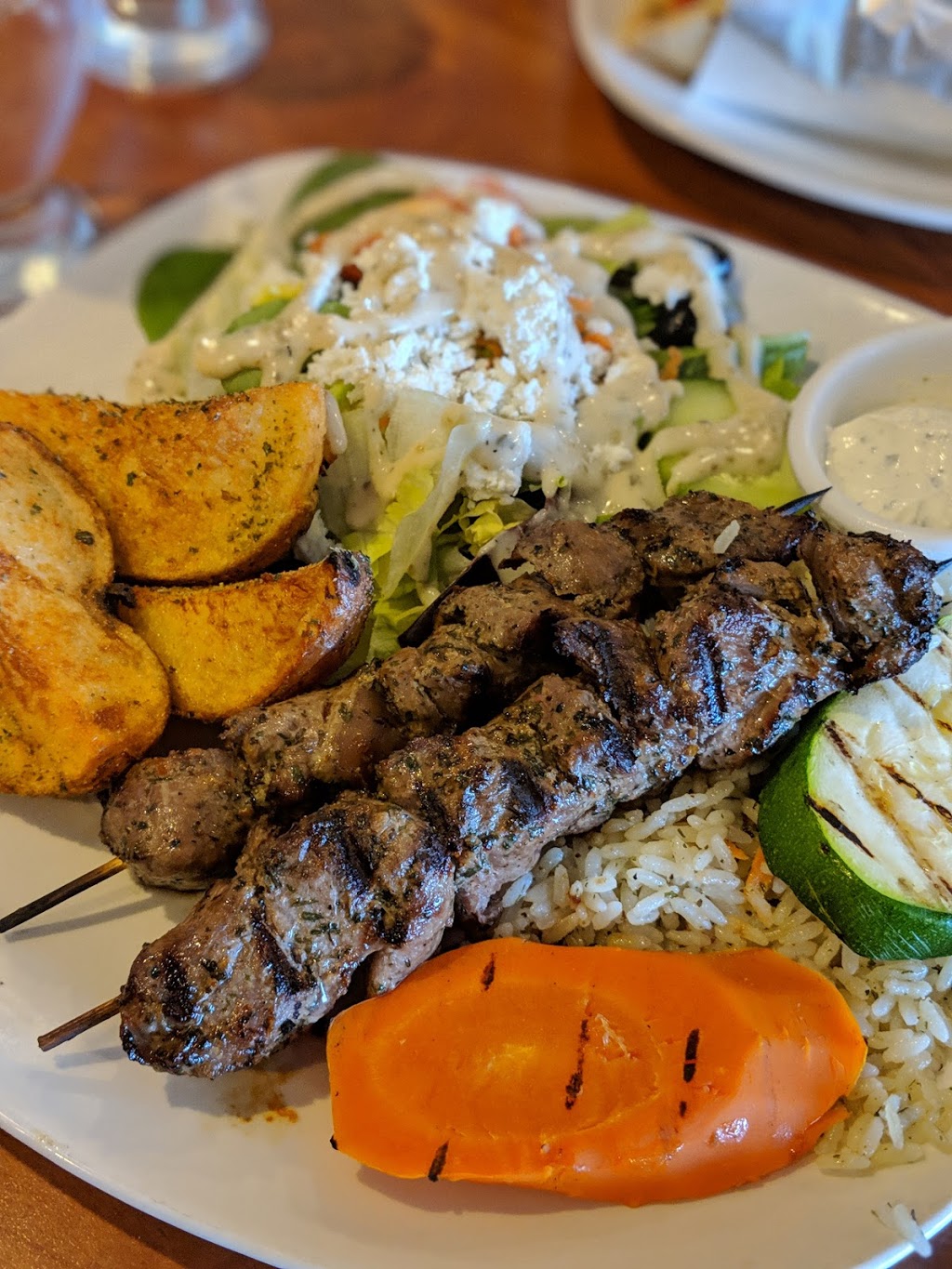 Kallisto Greek Restaurant | 2950 Bank St, Gloucester, ON K1T 1N8, Canada | Phone: (613) 260-2111
