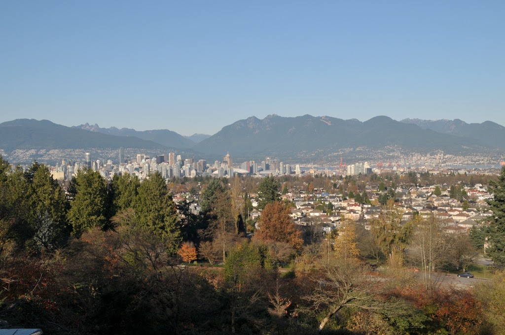 Queen Elizabeth Park Plaza | 4600 Cambie St, Vancouver, BC V5Y 2M4, Canada | Phone: (604) 873-7000