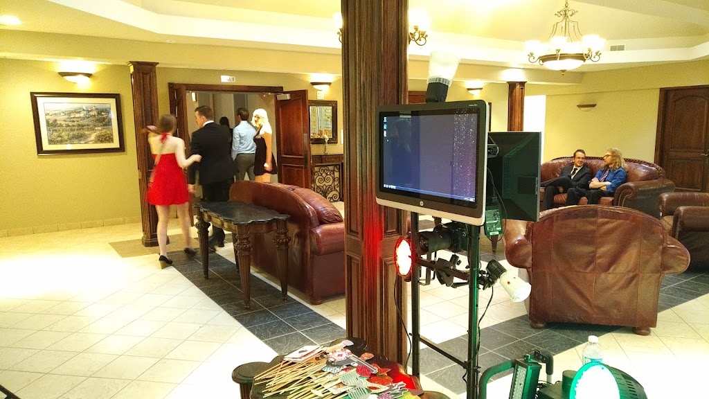 Italian Canadian Club Of Guelph | 135 Ferguson St, Guelph, ON N1E 2Y7, Canada | Phone: (519) 821-1110