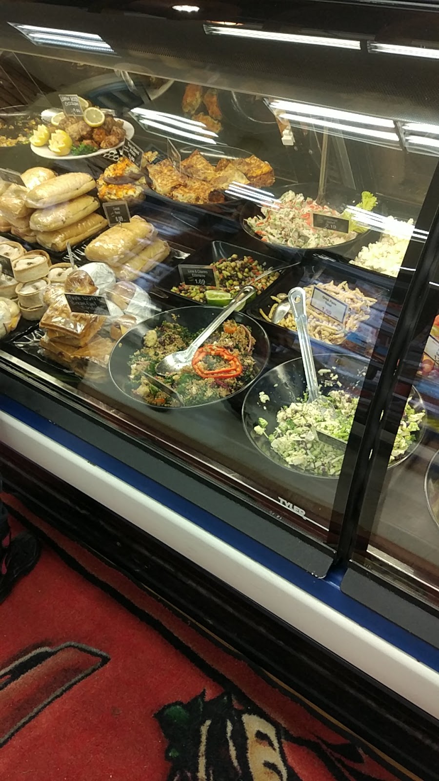 SuperValu Grocery Store | 900 Gibsons Way, Gibsons, BC V0N 1V7, Canada | Phone: (604) 886-2424