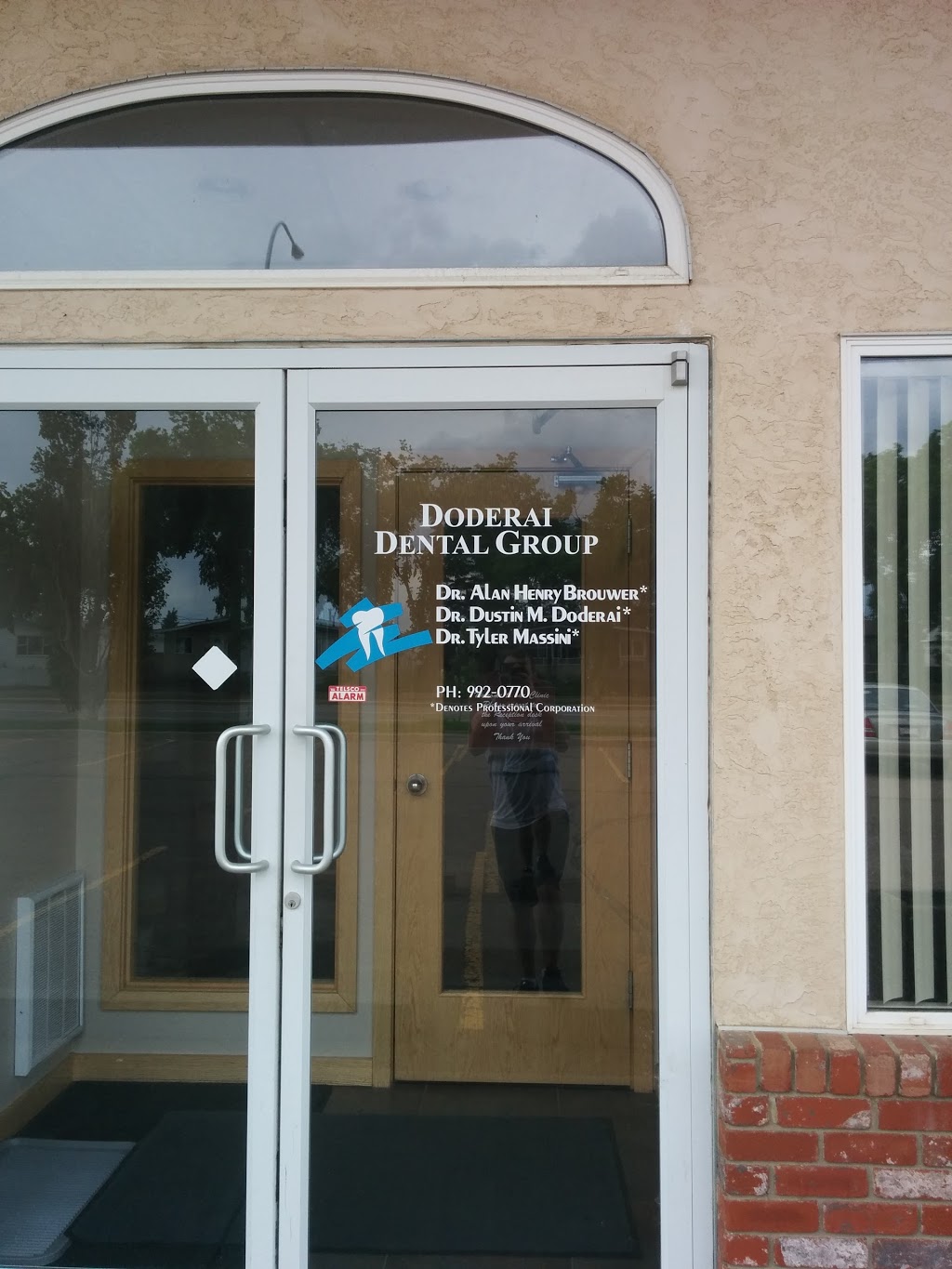 Doderai Dental Group | 9918 99 Ave, Fort Saskatchewan, AB T8L 4G8, Canada | Phone: (780) 992-0770