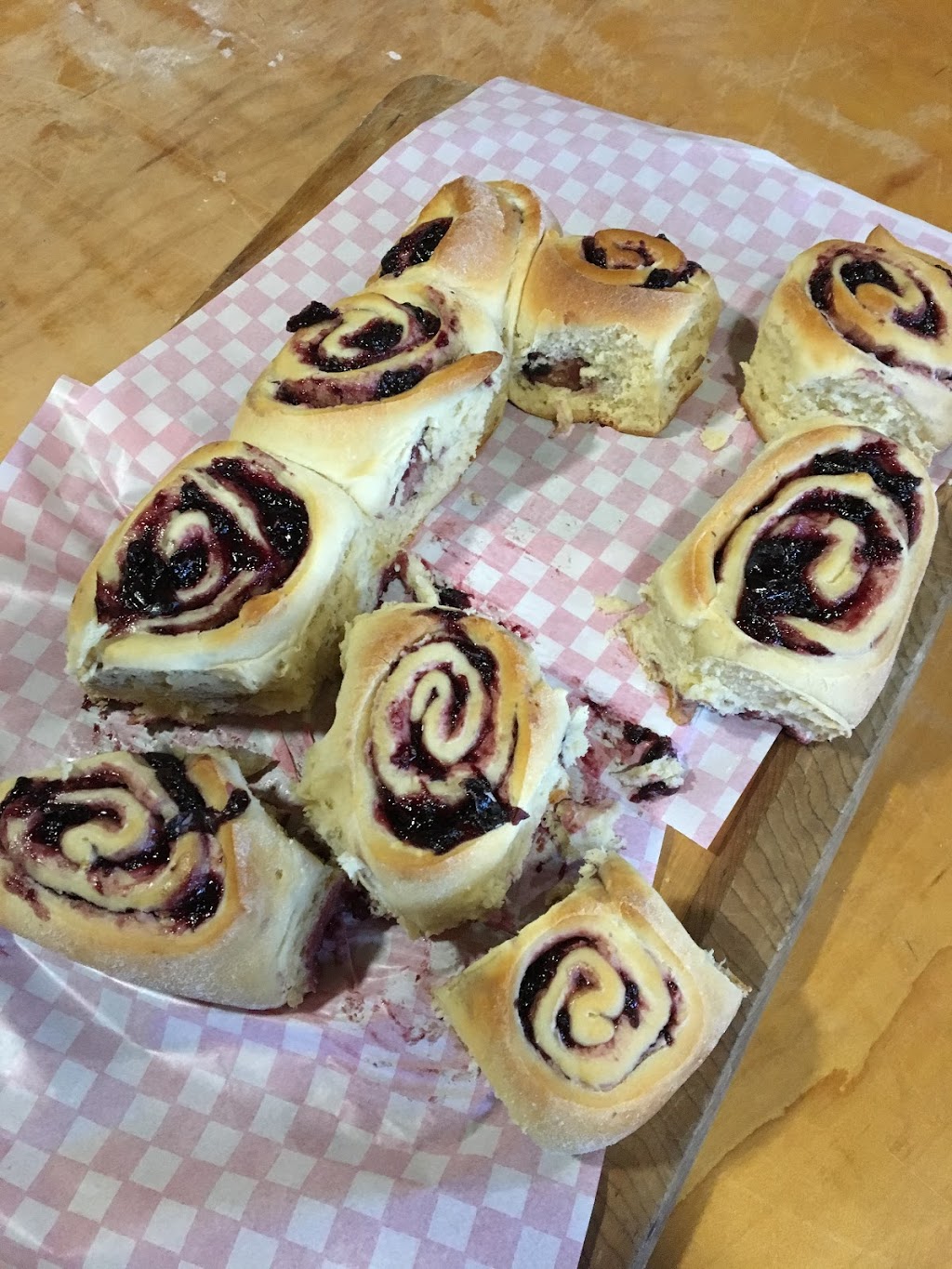 Breezzy Pine’s Country Kitchen | 1051 Barlochan Rd, Gravenhurst, ON P1P 1R2, Canada | Phone: (705) 684-9468