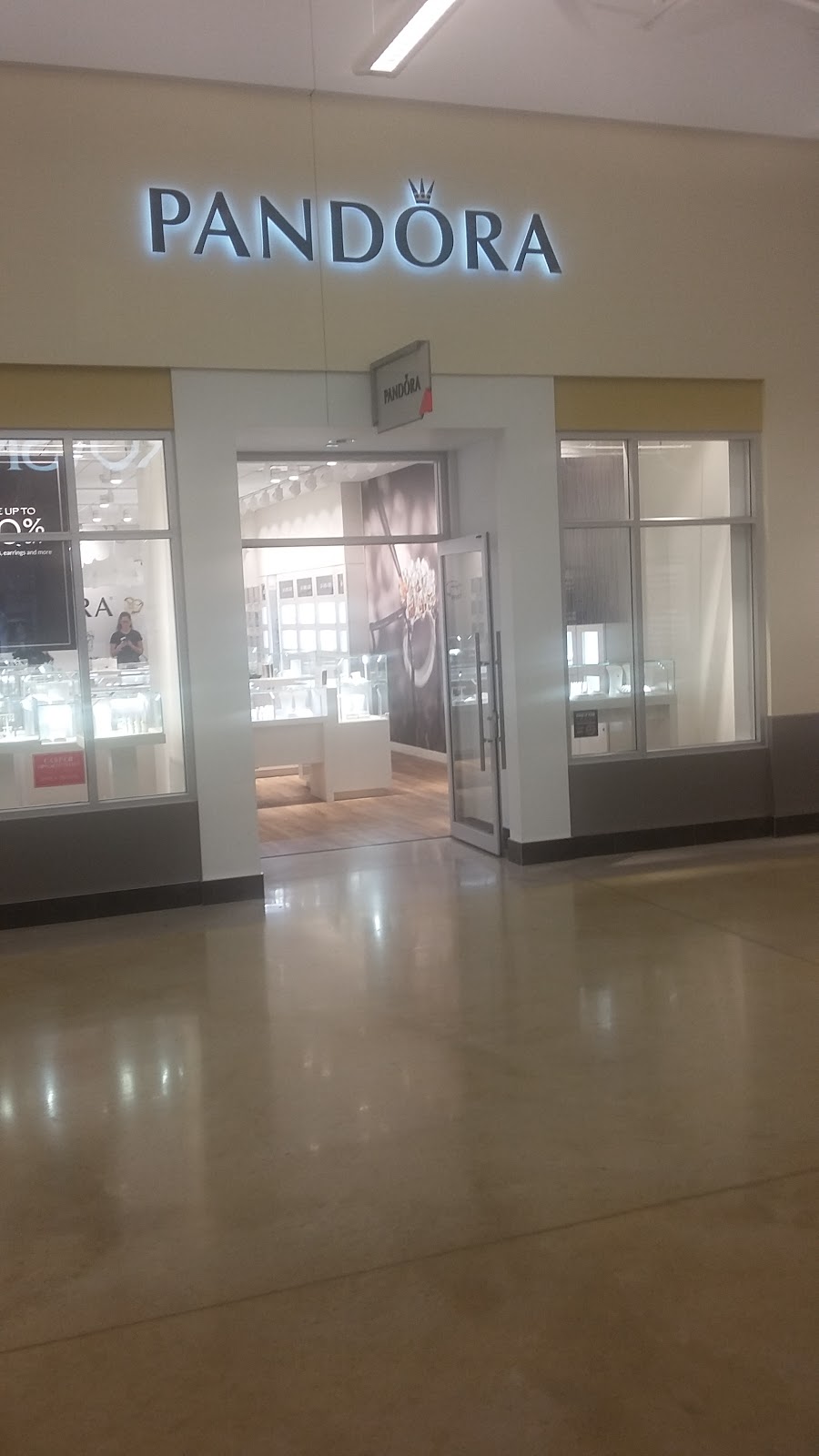PANDORA Jewellery | 3311 Simcoe 89, Cookstown, ON L0L 1L0, Canada | Phone: (705) 458-4222